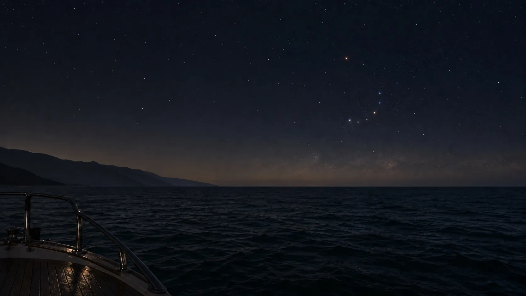 Над морем у Сочи хвост Скорпиона лежит почти на воде: жало поднимается всего градусов на девять