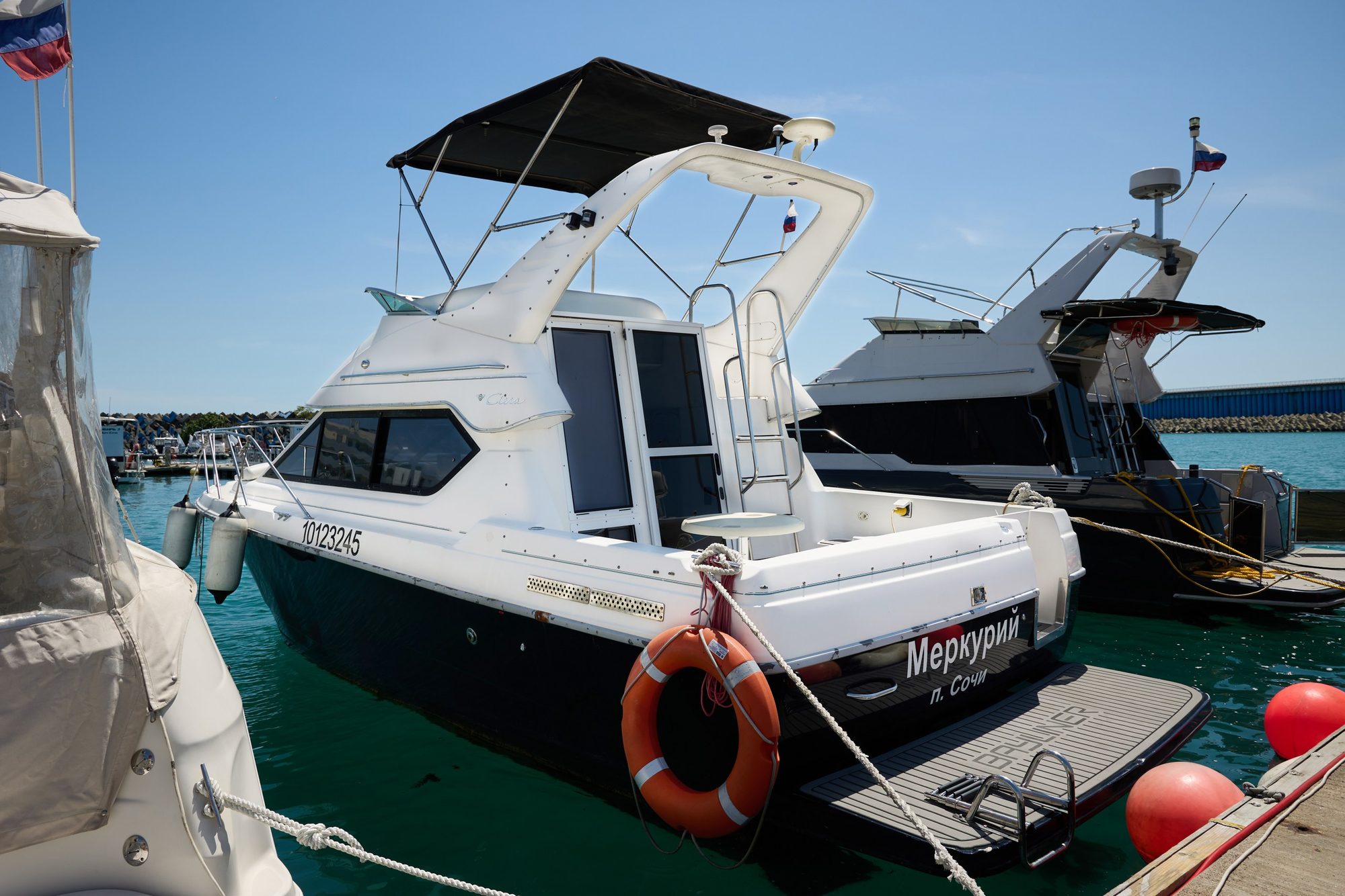 Катер Bayliner 265